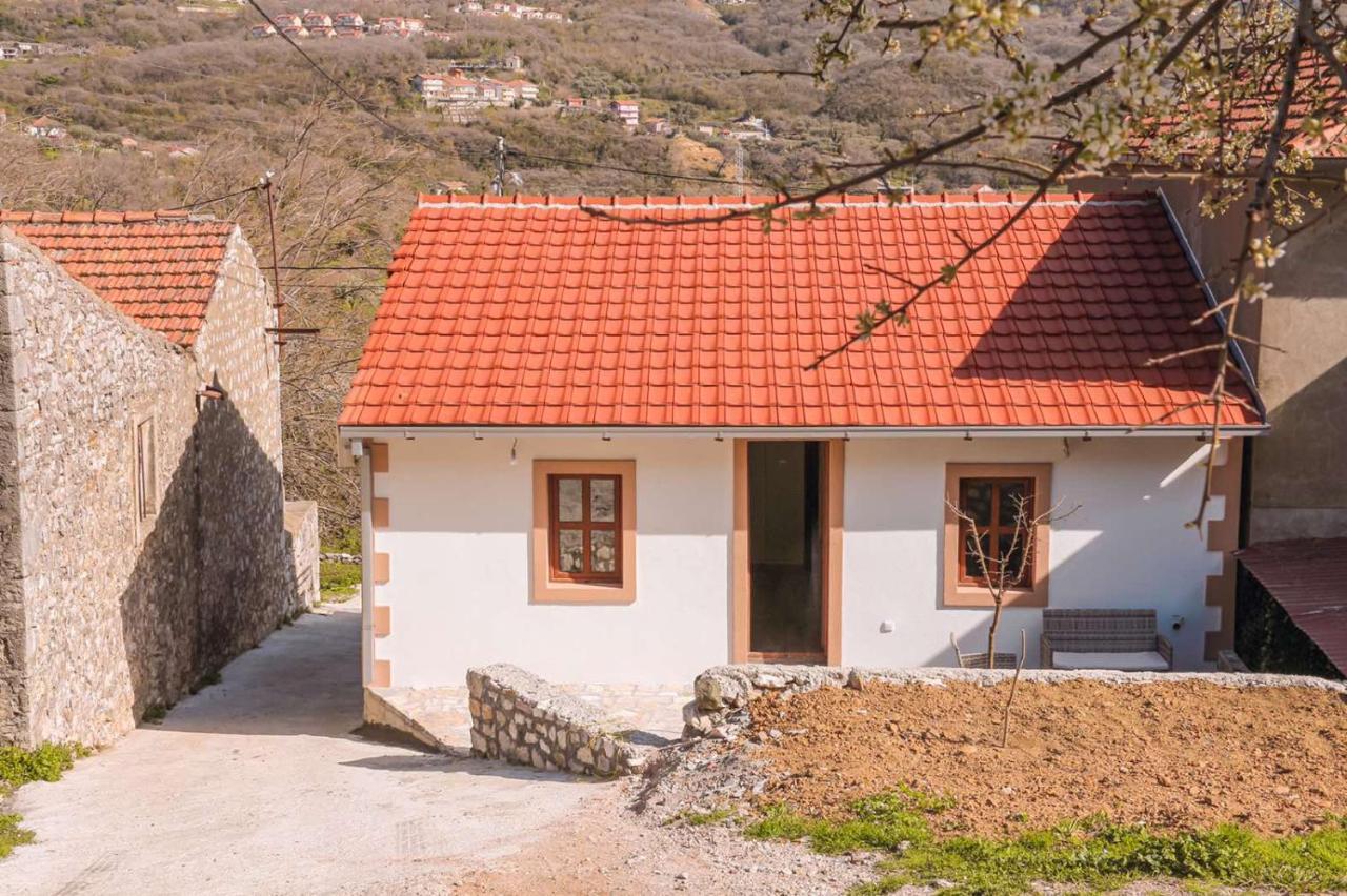 Apartmani Dumezic Bar Ngoại thất bức ảnh
