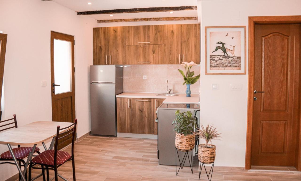 Apartmani Dumezic Bar Ngoại thất bức ảnh
