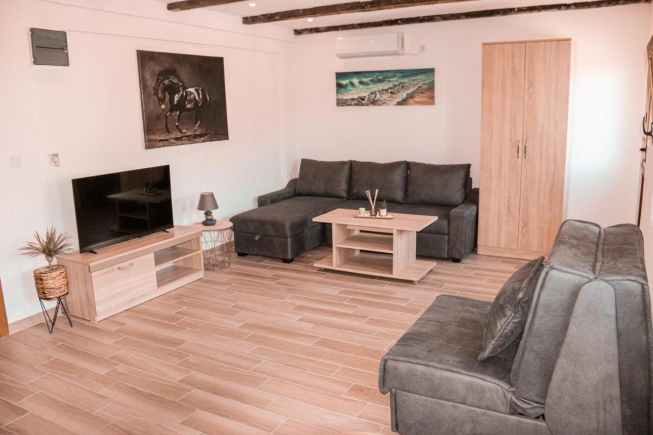 Apartmani Dumezic Bar Ngoại thất bức ảnh