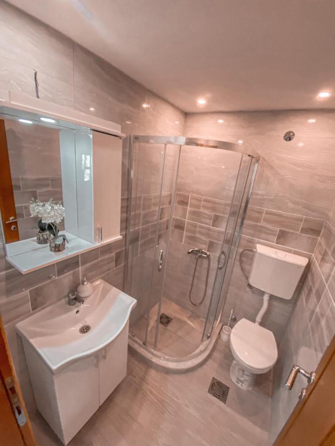 Apartmani Dumezic Bar Ngoại thất bức ảnh