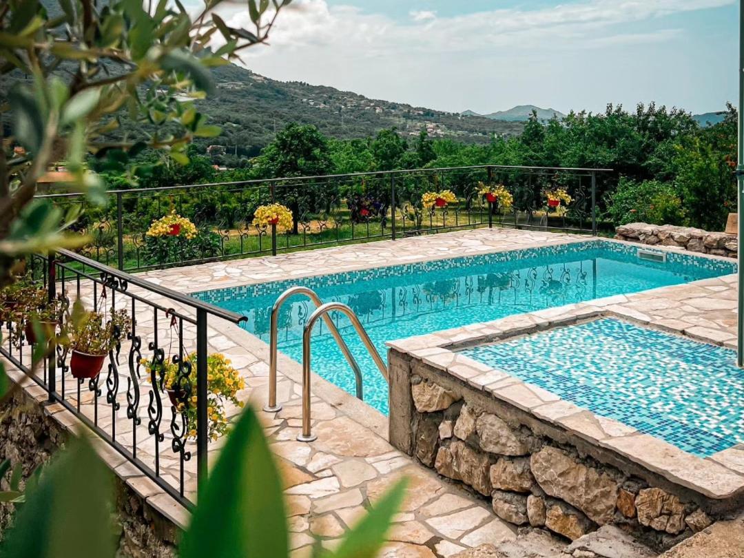 Apartmani Dumezic Bar Phòng bức ảnh