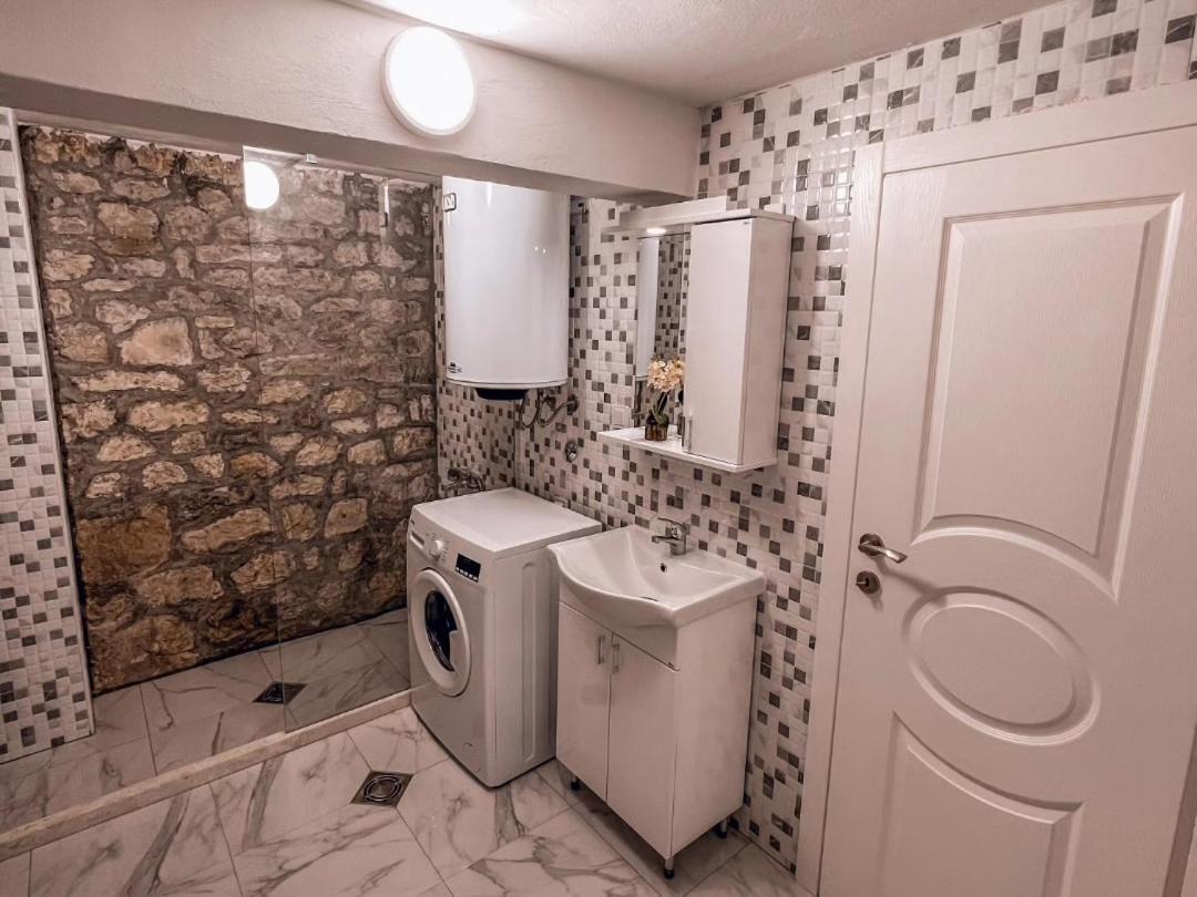 Apartmani Dumezic Bar Phòng bức ảnh