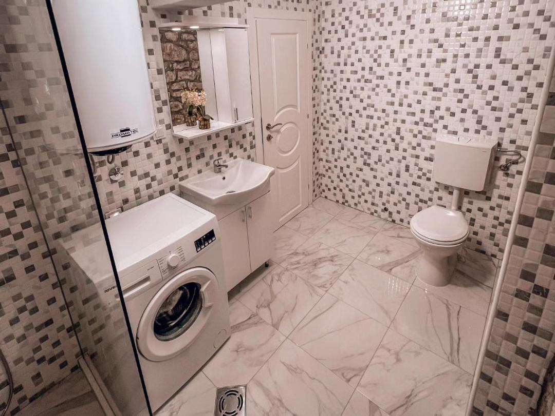 Apartmani Dumezic Bar Phòng bức ảnh